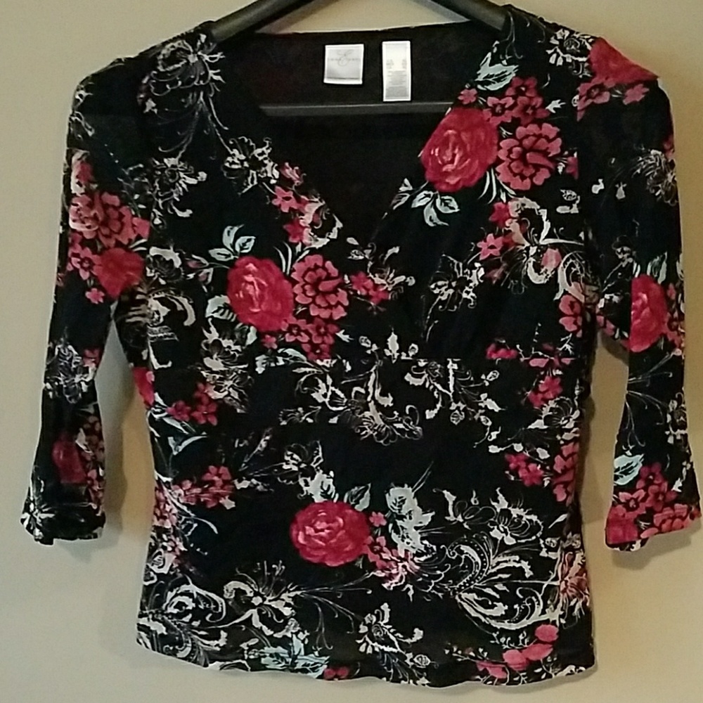 🌿🌹Beautiful floral print🌹🌿